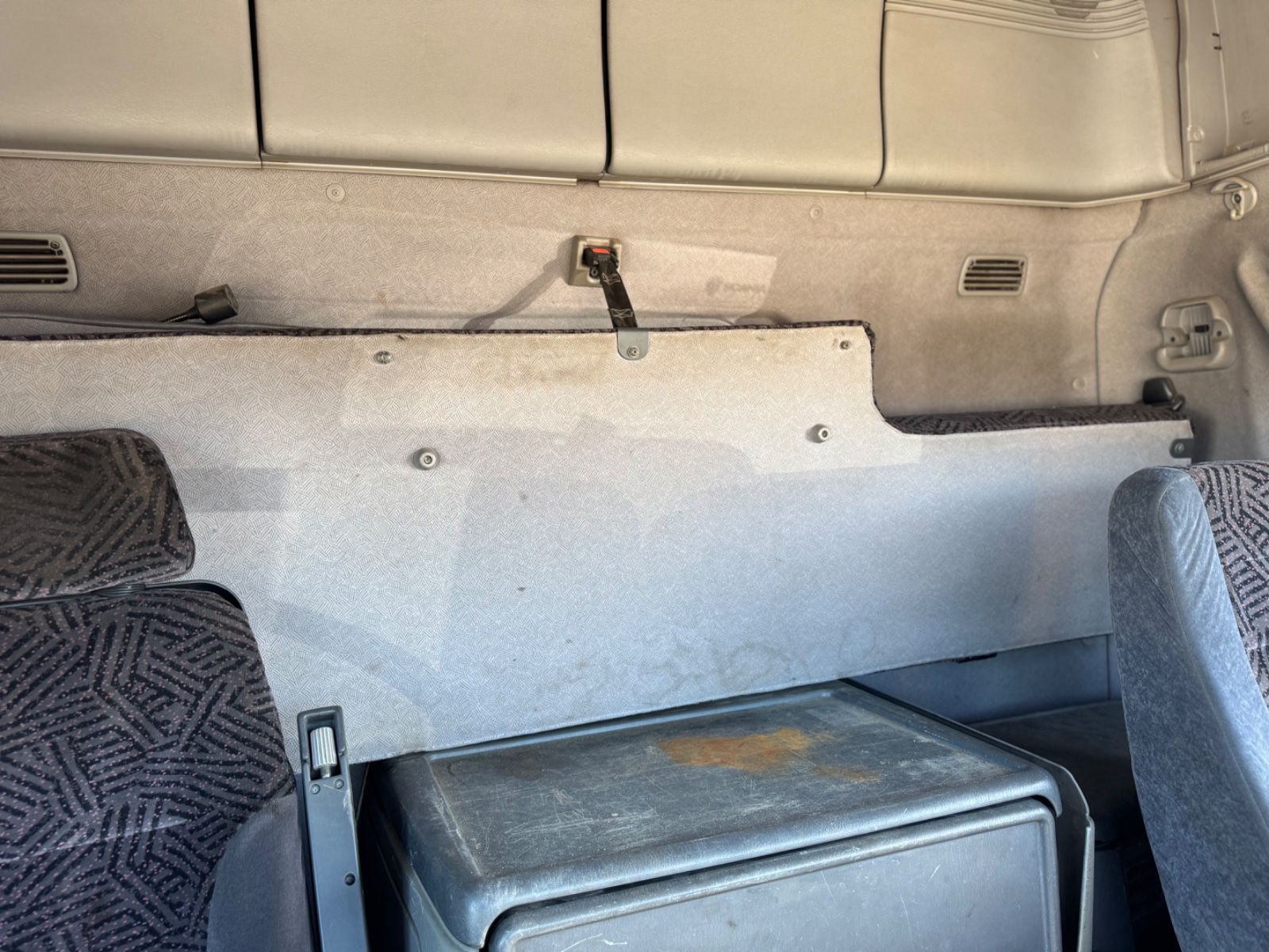 Fahrzeugabbildung Scania 144G 460