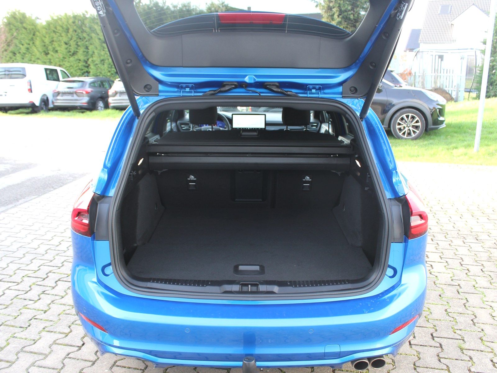 Fahrzeugabbildung Ford Focus ST-Line X 1,0 EcoBoost Mild-Hybrid