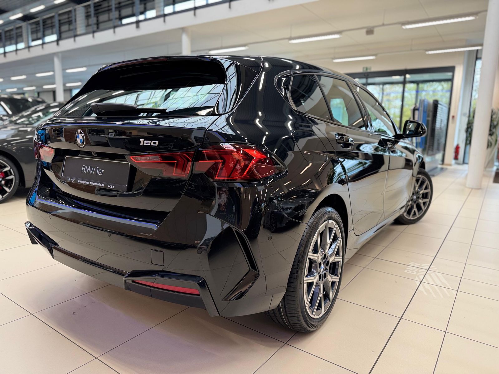 BMW 120 - Bild 2
