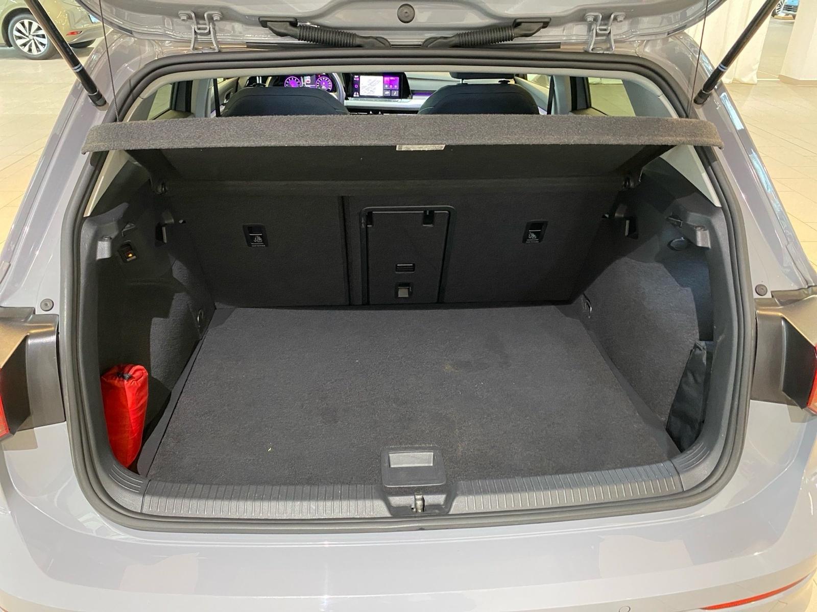 Volkswagen Golf VIII 1.5 eTSI Move DSG AHK ACC LED Navi ACC, миниатюра 15