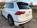 Volkswagen Tiguan*R-Line*DSG*4Motion*LED*Pano*Kamera*ACC* - Volkswagen Tiguan: R