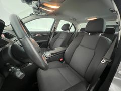 MERCEDES-BENZ C 180 K RENTNER/ NUR 71.tKM / GARANTIE / MERCEDES-BENZ C 180 K RENTNER/ NUR 71.tKM / GARANTIE /