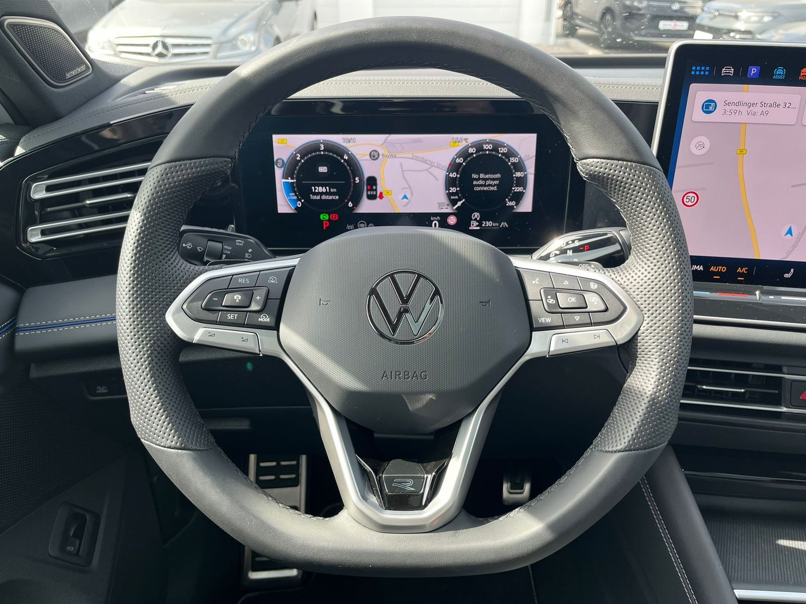 Изображение автомобиля Volkswagen Tiguan 2.0 TDI 4M R-Line PANO*H&amp;K*AHK*MATRIX*20"