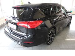 Fahrzeugabbildung Ford Focus ST-Line,Top-Ausstattung,Top-Zustand