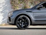 Bentley Bentayga EWB Azure V8 4.0 550hp - graue Bentley Bentayga