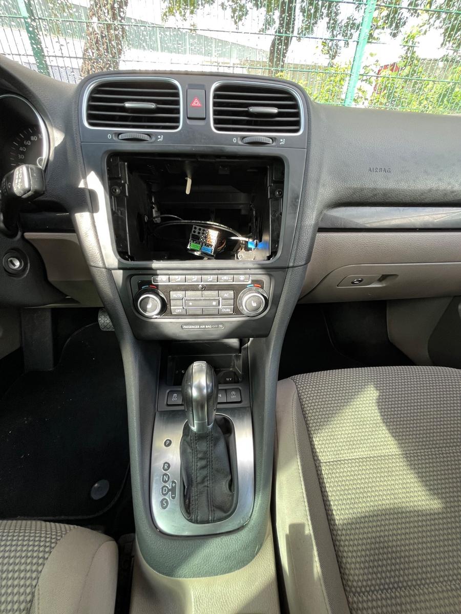 Volkswagen Golf 2012 — photo 6