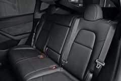 TESLA Model Y Performance AWD MY2023*AHK*Unfallfrei