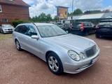 Mercedes-Benz E 350 E T-Modell E 350 Avantgarde*GARANTIE*TOP* - Mercedes-Benz E 350 mit Benzin-Antrieb: Kombi