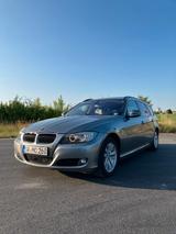 BMW E91 320D - BMW 320: E91