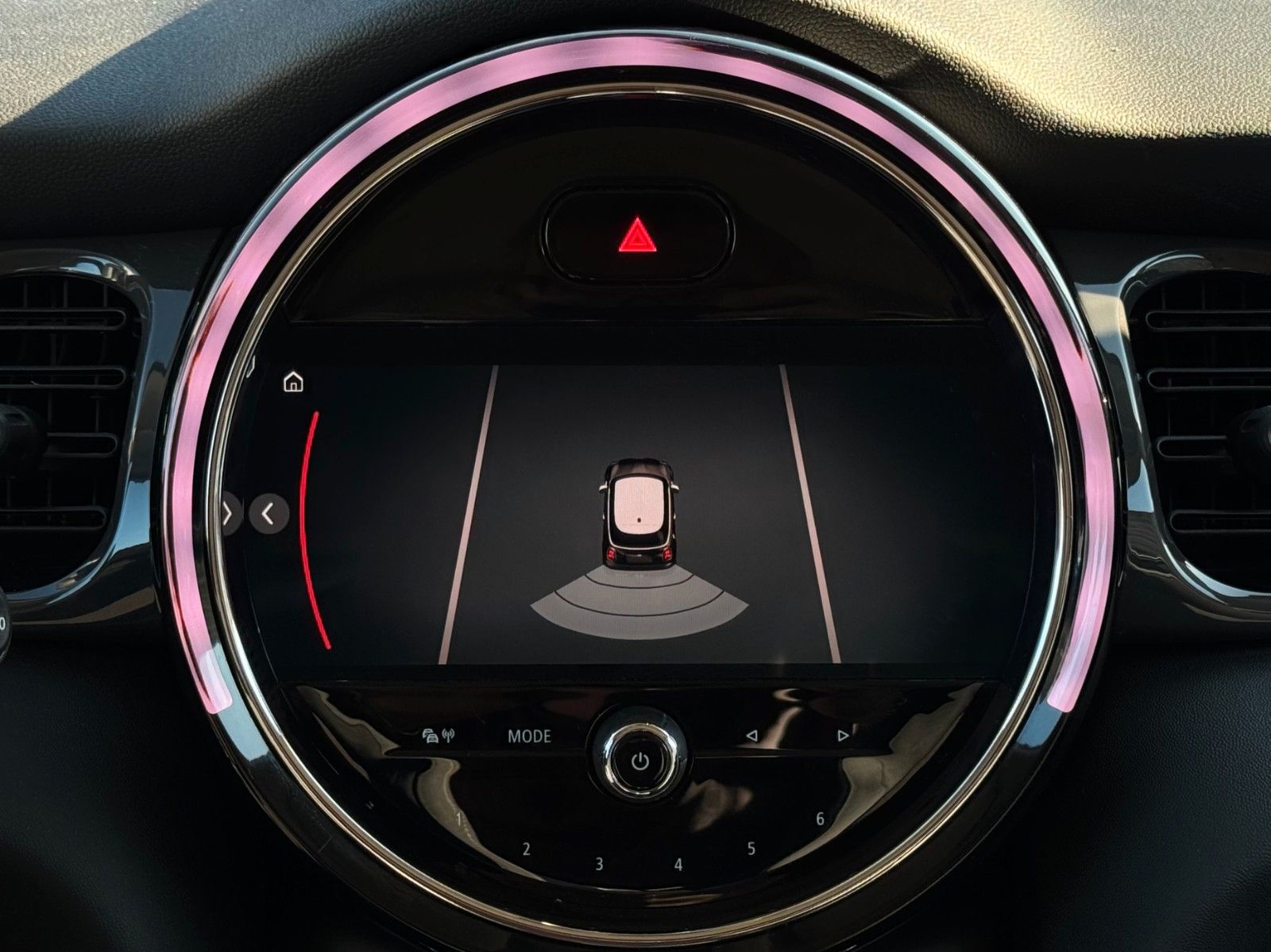 Fahrzeugabbildung MINI One Aut. Blackyard Tempomat Sitzheizung BLT LED