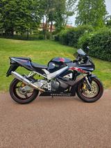 Honda CBR 900 RR Fireblade SC 44 - 2001 FIREBLADE
