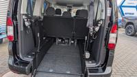 Ford GrandTourneo Connect Titanium Behindertengerecht