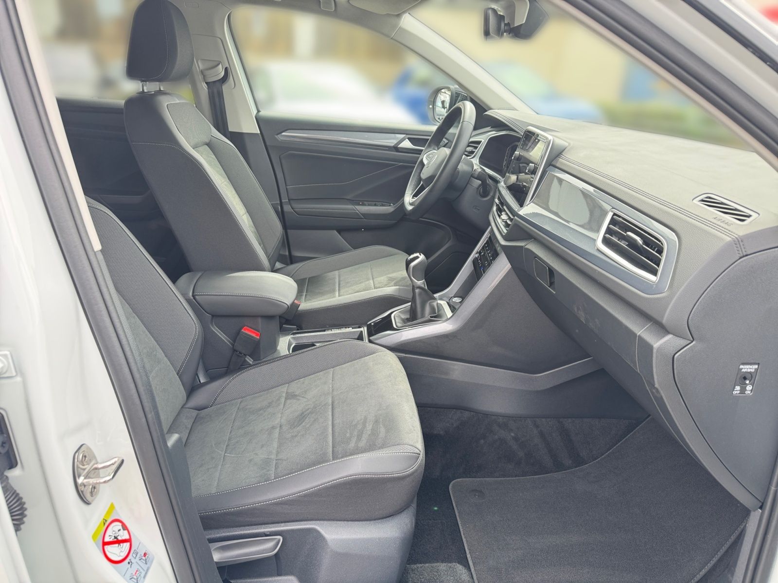 Volkswagen T-Roc - Bild 14