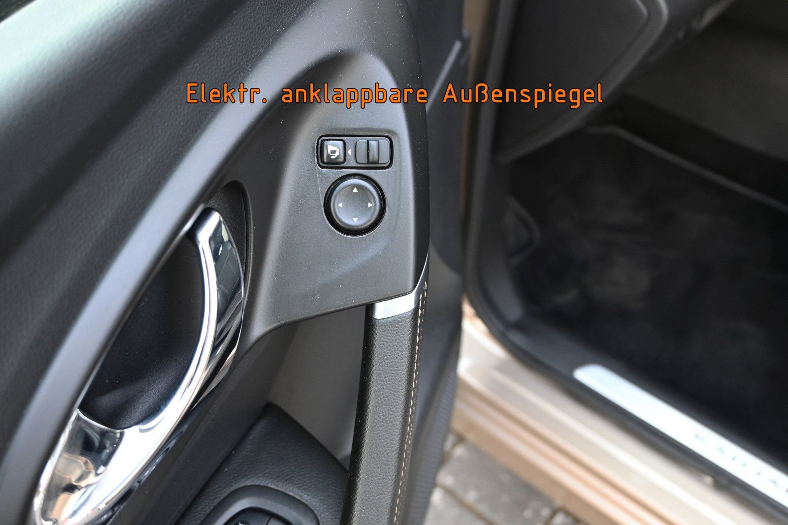Fahrzeugabbildung Renault Kadjar ENERGY 1,2 TCe 130 XMOD °AHK°NAVI°KEYLESS