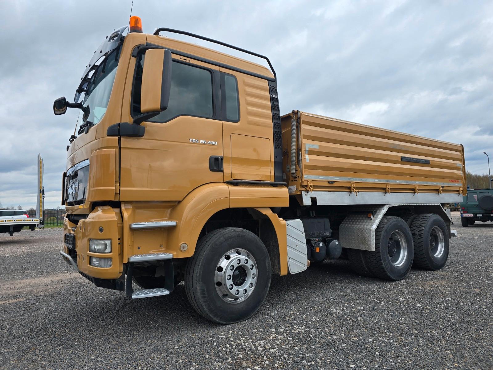 MAN TGS 26.480  3xkipper Schwarzmüller Bordmatik