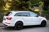 Audi Q7 3.0 TFSI 245kW W12 - Audi: 2.7