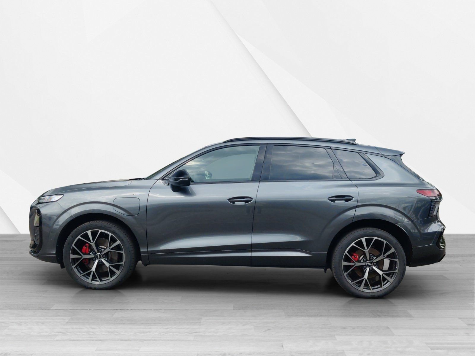 Fahrzeugabbildung Audi Q3 SUV e-hybrid Q3 e-hybrid 200 kW S tronic, Mat