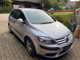 Volkswagen Golf Plus 1,6 FSI Silber - VW Golf Plus Gebrauchtwagen in Freiburg