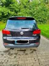Volkswagen Tiguan 2.0 TDI BlueMotion  - Volkswagen Tiguan aus 2012: TDI
