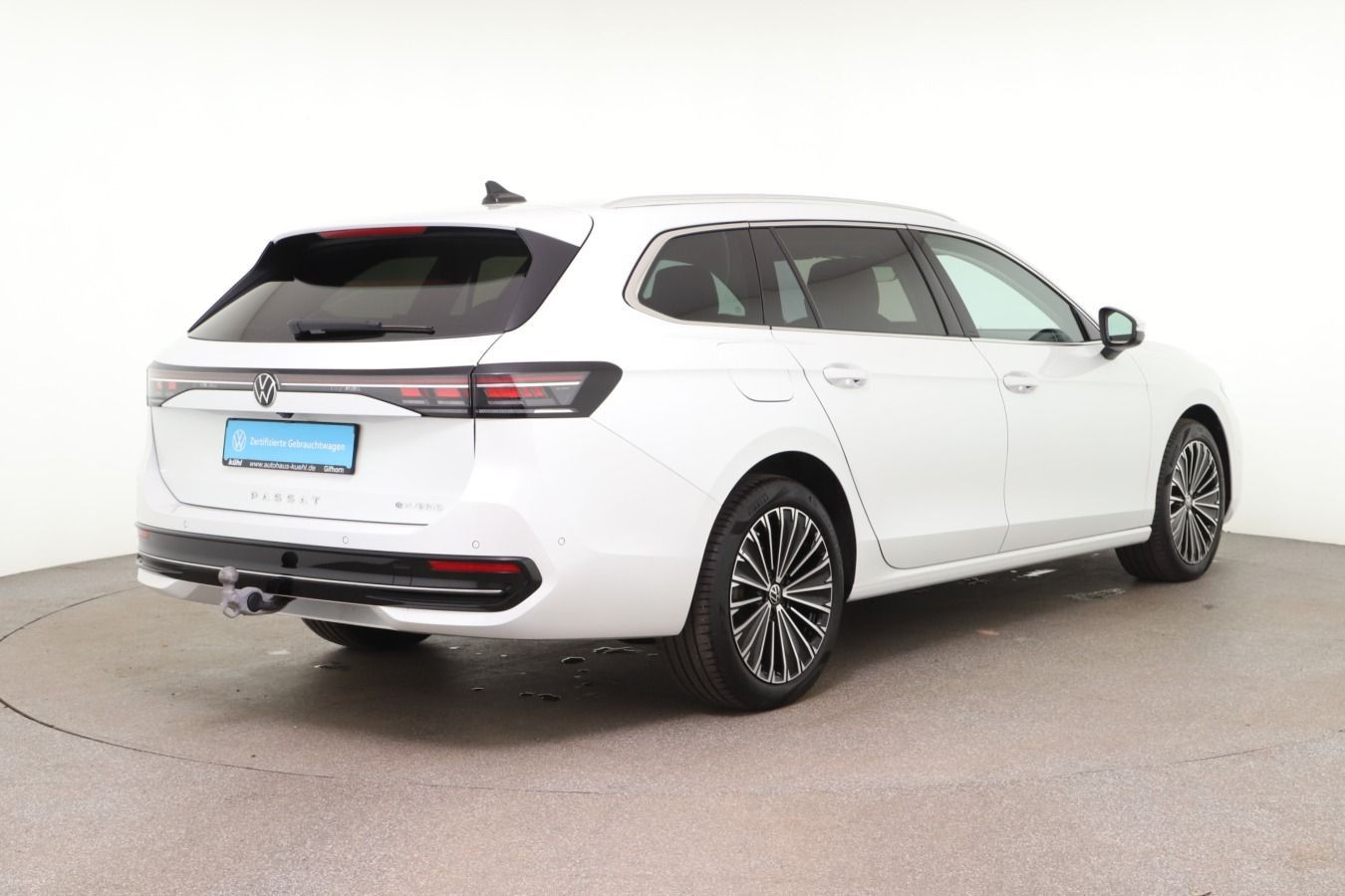 Volkswagen Passat Variant - Bild 2