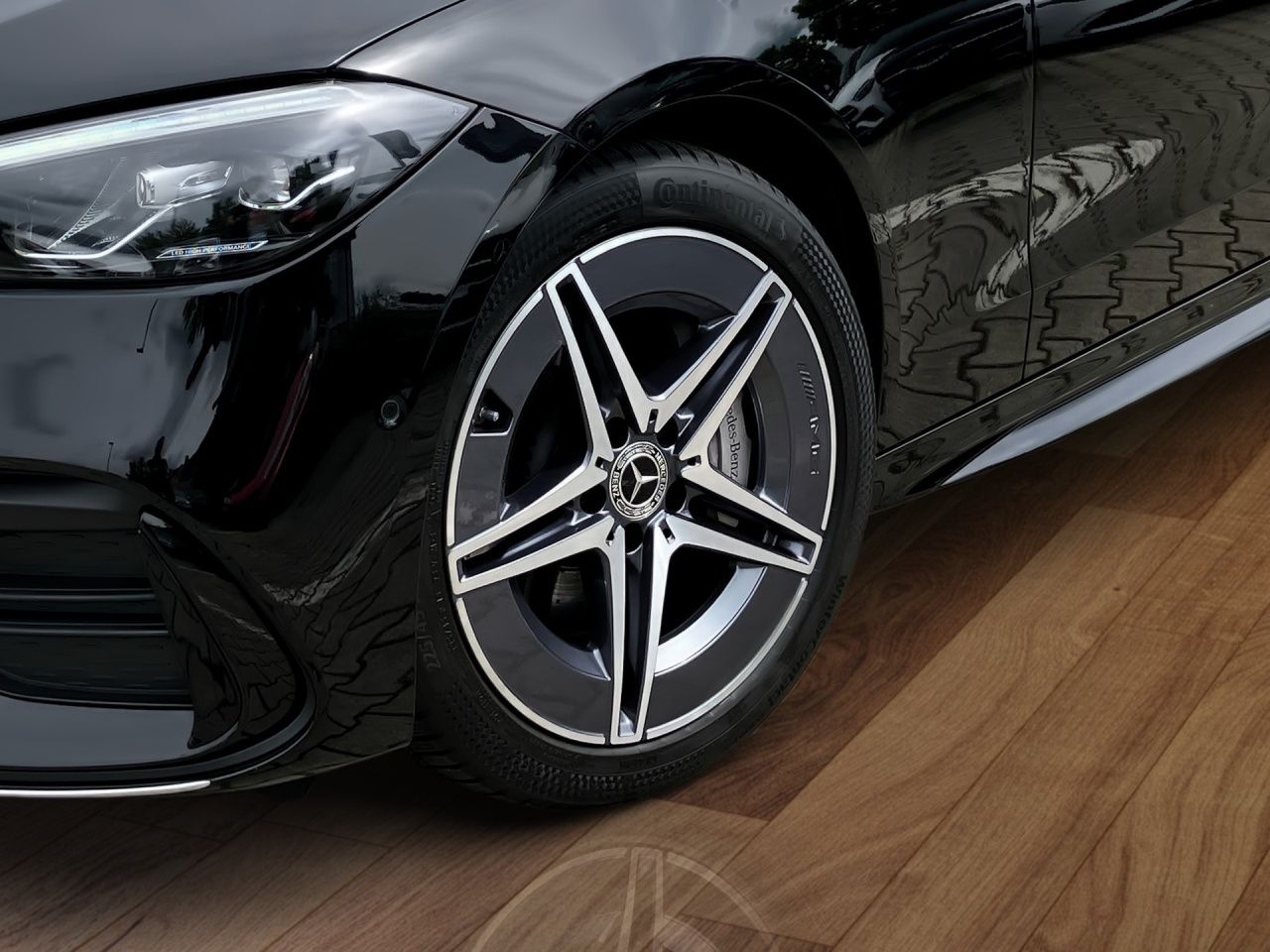 Fahrzeugabbildung Mercedes-Benz C 300 d T AMG AHK+Ambi+Kam+LED+Distr+UrbanGuard