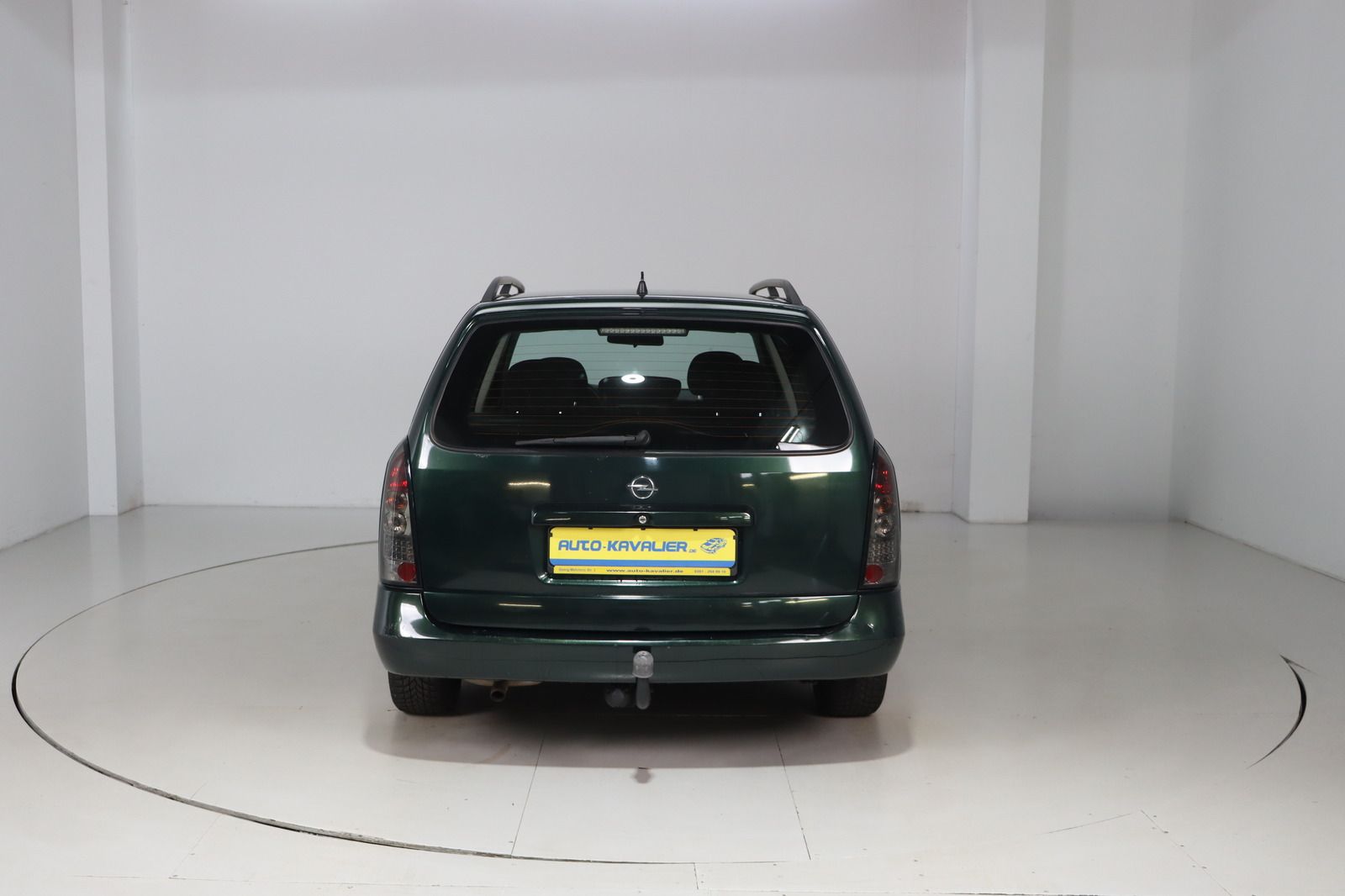 Fahrzeugabbildung Opel Astra 1.6 * AHK * Klima * HU/AU 02.2026