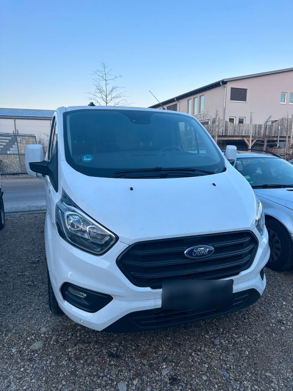Image of Ford Transit Custom