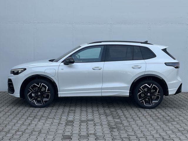 Tiguan 1.5 TSI eHybrid DSG HUD/AHK/Pano/DCC Pro