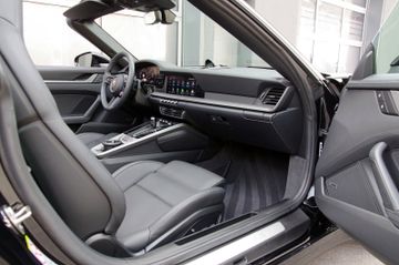 Porsche 992.2 Targa 4S*ACC,BOSE,Chrono,Sitzlüftung,14-W.