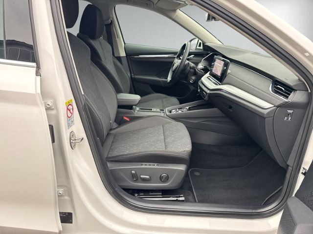 Octavia Combi 2.0 TDI DSG STYLE LED+NAVI+ACC+PDC