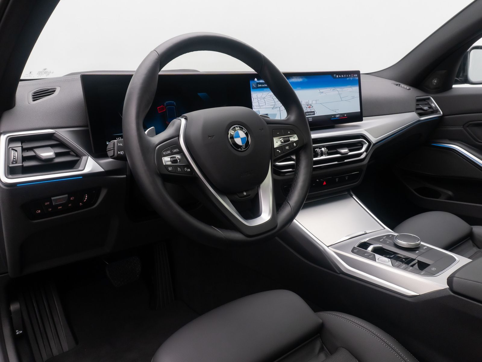 Fahrzeugabbildung BMW 330i Panoram Kamera HUD DAB H/K Komfort Alarm