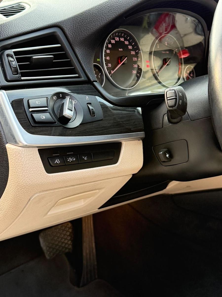 Mercedes-Benz ML350 2011 — photo 12