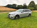 Mercedes-Benz E 250 CDI 4MATIC T BlueEFFICIENCY Autom. -