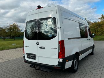 Mercedes Sprinter - 11