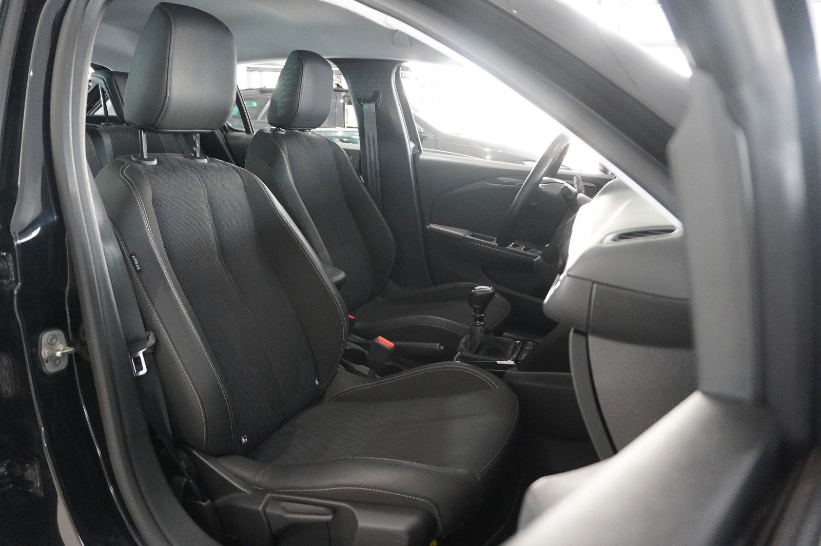 Fahrzeugabbildung Opel Corsa F 1.5D ELEGANCE NAVI/LED/KAMERA/SH/VIRTU.