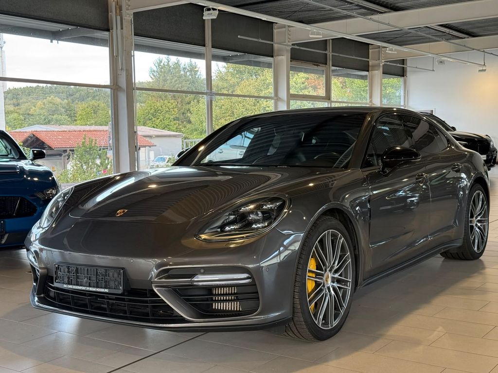 Image of Porsche Panamera
