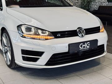Volkswagen Golf - 7