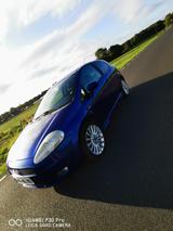 Fiat Grande Punto 1.4 16V Sport Sport - Fiat Grande Punto Sport mit Benzin-Antrieb