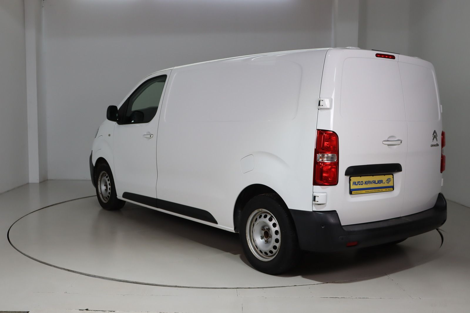 Fahrzeugabbildung Citroën Jumpy Kasten JMY Club L2H1 * el. Schiebetür *
