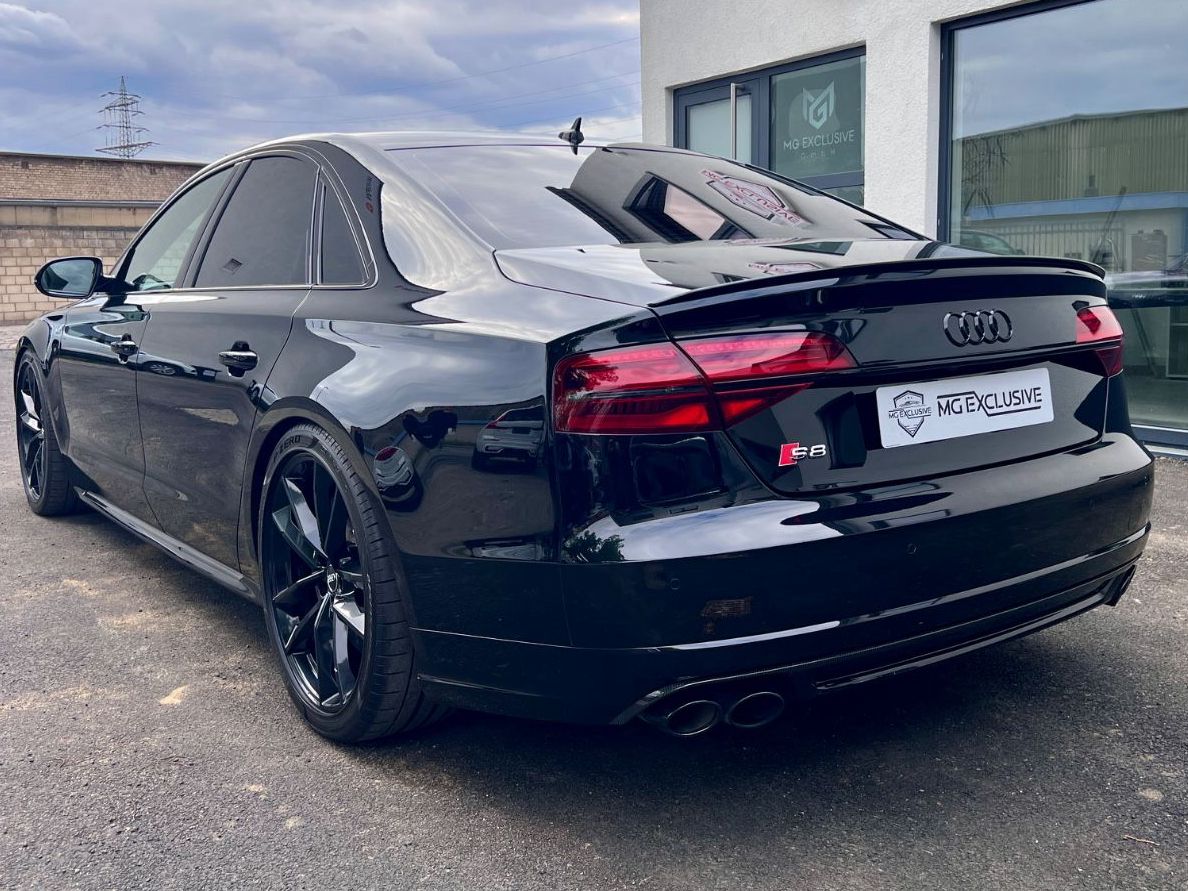 Fahrzeugabbildung Audi S8 4.0 TFSI quattro plus