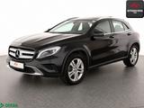 Mercedes-Benz GLA 180 URBAN PANORAMA,BI-XENON,NAVI,SPORTSITZE - Mercedes-Benz GLA 180: Notbremsassistent