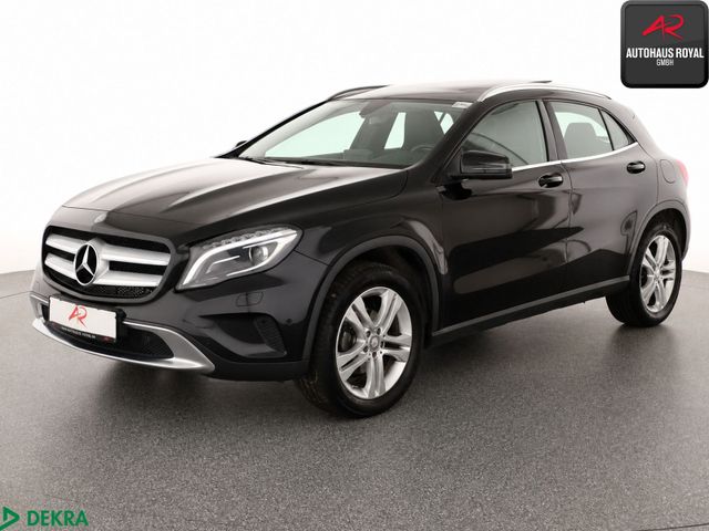 MERCEDES-BENZ GLA 180 URBAN PANORAMA,BI-XENON,NAVI,SPORTSITZE