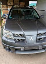 Mitsubishi Outlander - gebrauchte Mitsubishi Outlander aus dem Jahr 2006