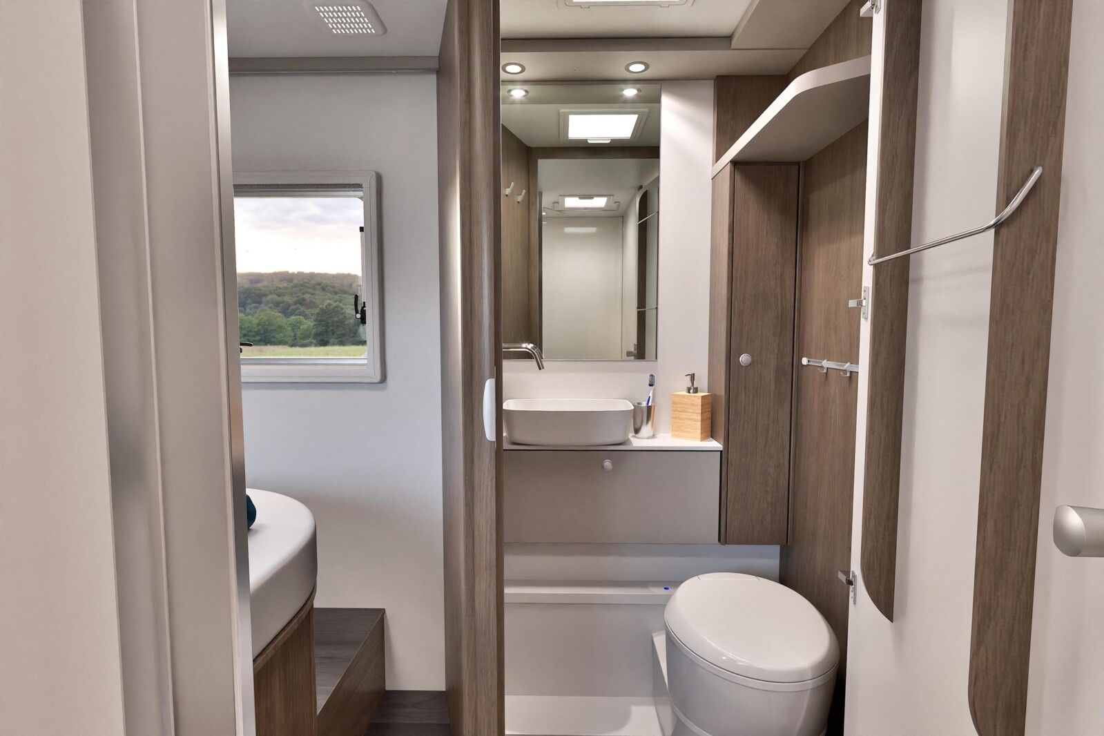 Fahrzeugabbildung Carado T 459 SIE SPAREN ÜBER 7.438