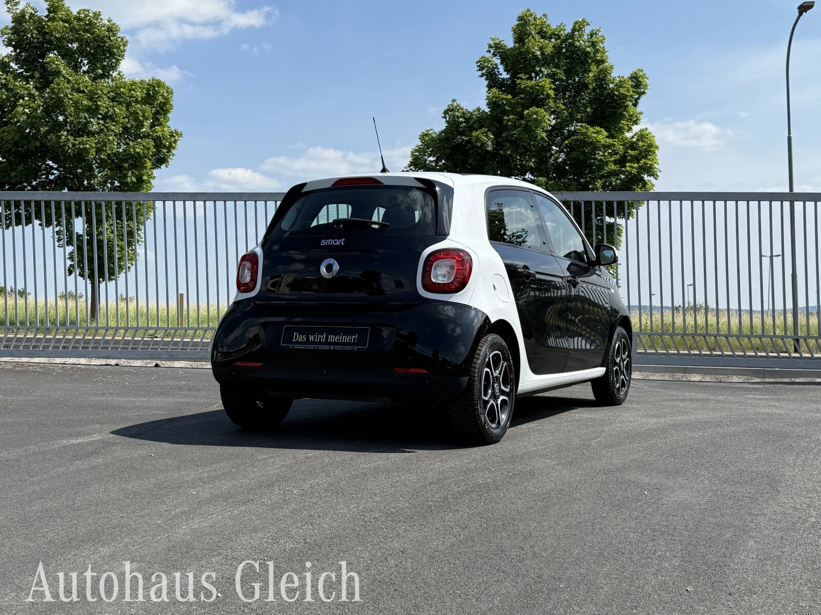 Fahrzeugabbildung Smart forfour prime (52kW) Klima/Sitzhzg./MF-Lenkrad/B