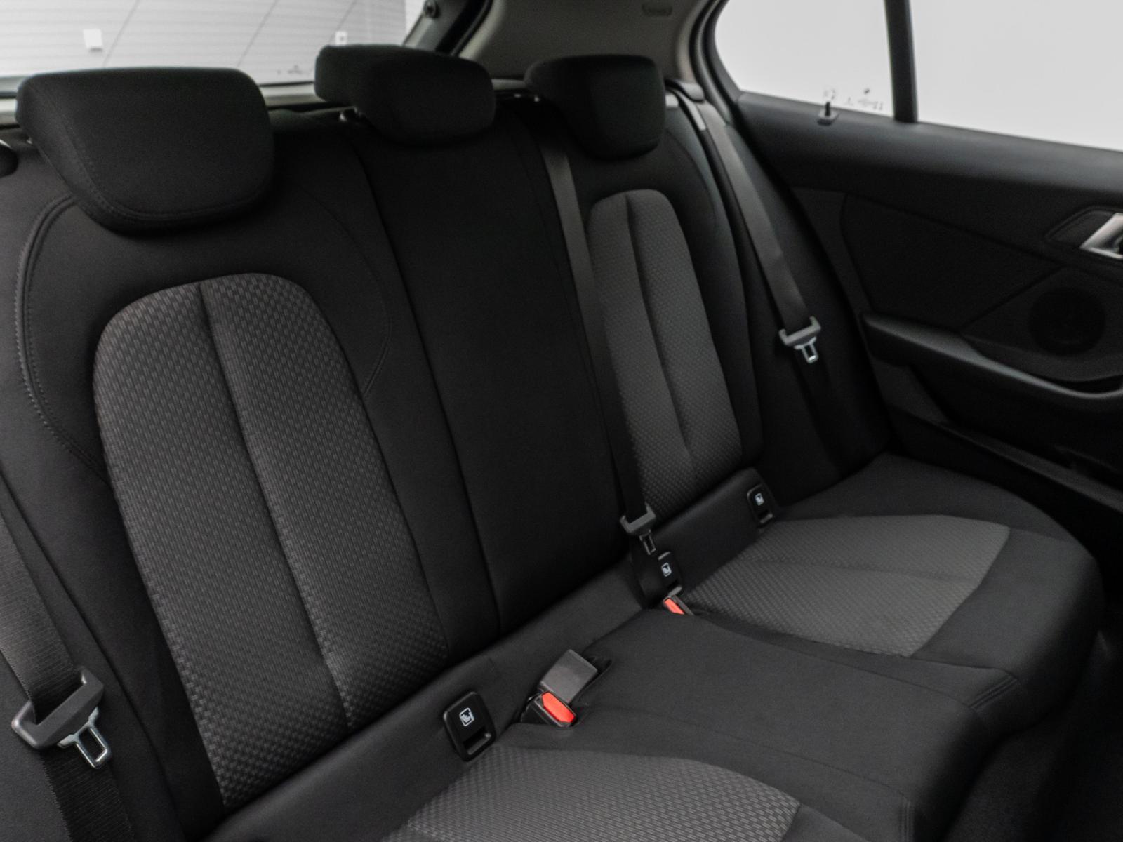 BMW 118 i DAB CockPitPro Geschwindigkeitsreg LED PDC, миниатюра 27
