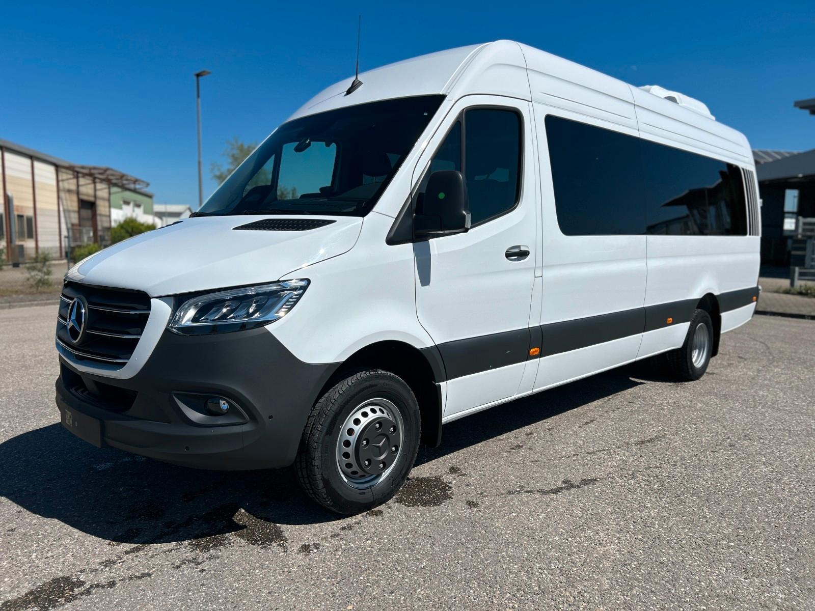 Mercedes-Benz Sprinter ECO+ 517 GSR2 LED AHK 13 kW AC 21+1+1