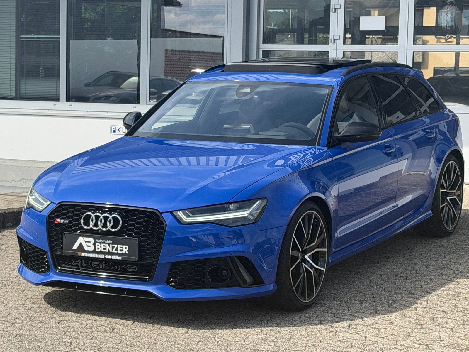 Fahrzeugabbildung Audi RS 6 Avant 4.0 TFSI/ performance/NOGARO- 1-150