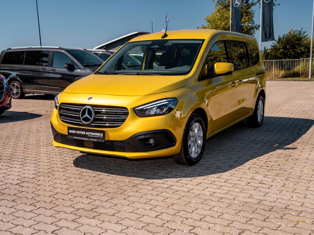 Mercedes-Benz T 180 PROGRESSIVE 7 SITZE MBUX LED KAMERA