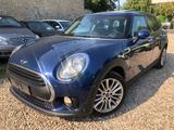 MINI Cooper Clubman - blaue MINI COOPER_CLUBMAN